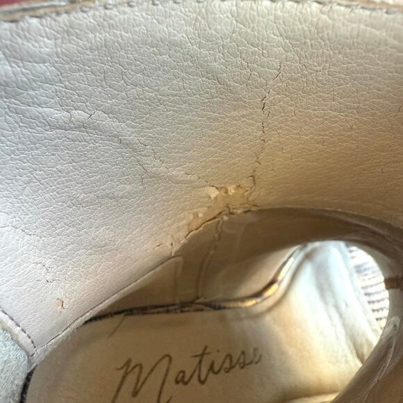 Matisse Melaney Peep Toe Ankle Boots Reptile Print Leather Block Heel 6.5 Trendy - Picture 9 of 12